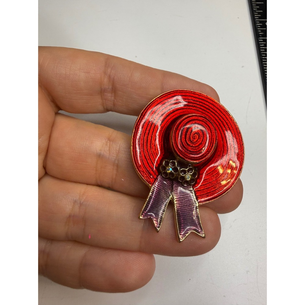 T&C Red Enamel Sun Hat Brooch Purple Ribbon Rhinestone Gold Tone Pin